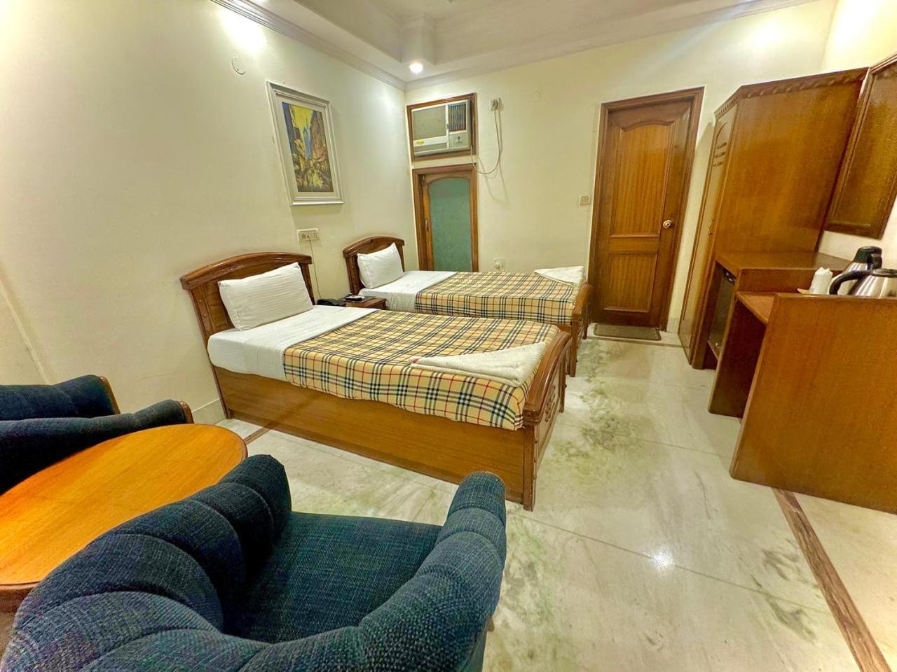 Hotel Pablas International, New Delhi, Near Metro Exterior foto