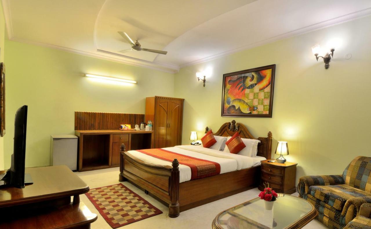 Hotel Pablas International, New Delhi, Near Metro Exterior foto